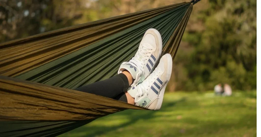 15 Best Travel Sneakers for Comfort and Style on Your Next Adventure